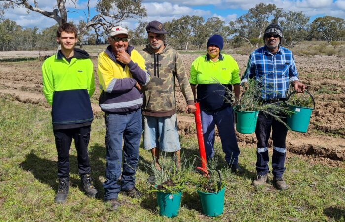 Facilitating community stewardship of Moore River catchment natural assets